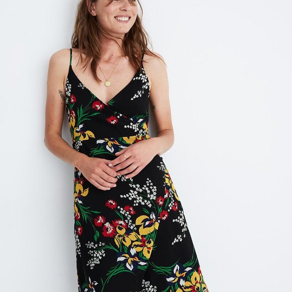 side button wrap dress